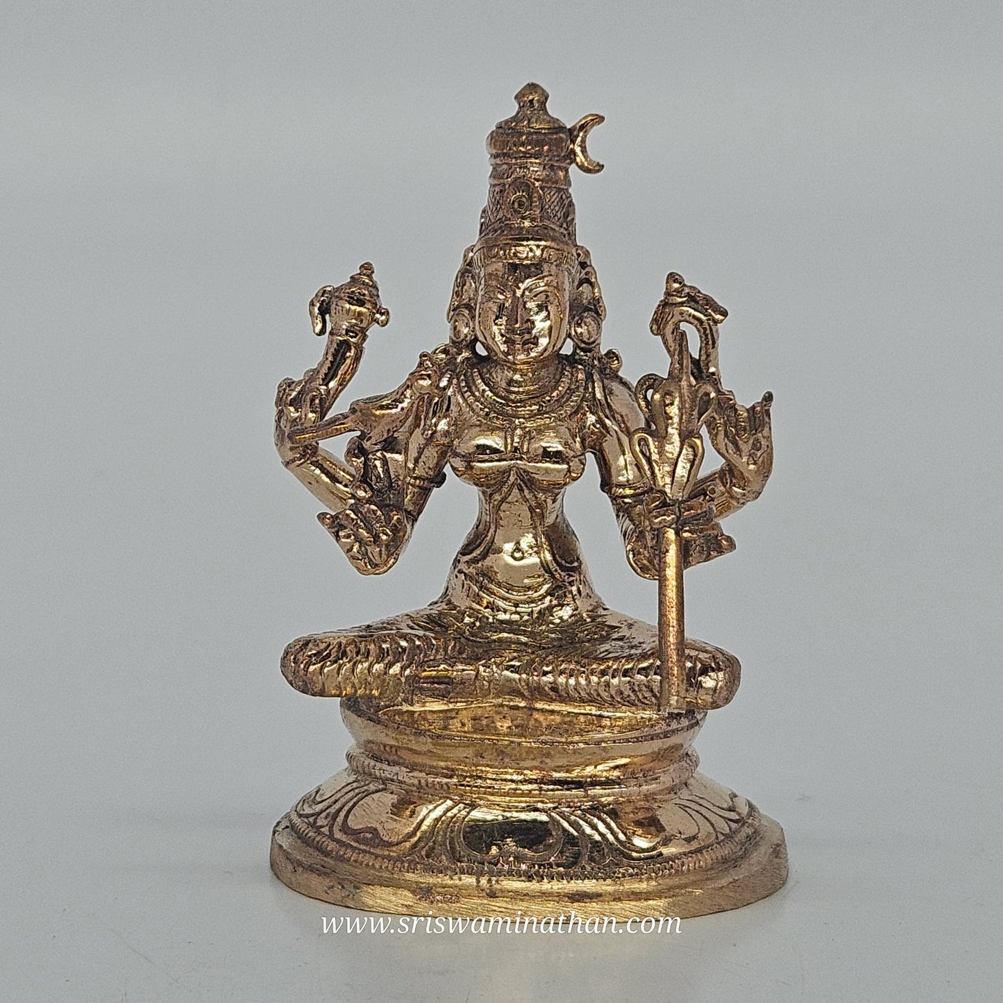 Goddess Kamakshi Panchaloham idol with gold and silver 250g - Traditional Tamil five-metal statue by Sri Swaminathan & Co
