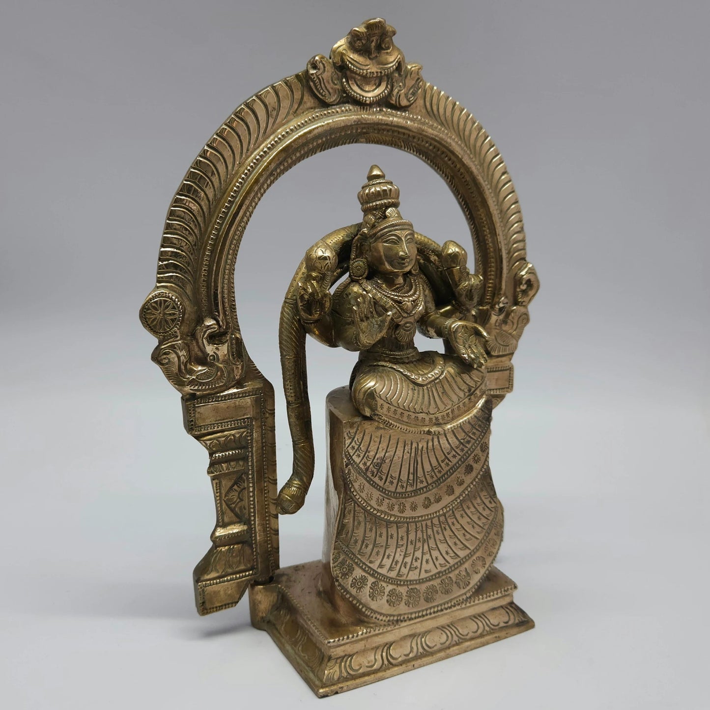 Padmavati Thayar Panchaloha Idol Left Angle Face Crown Jewellery Lotus Buds