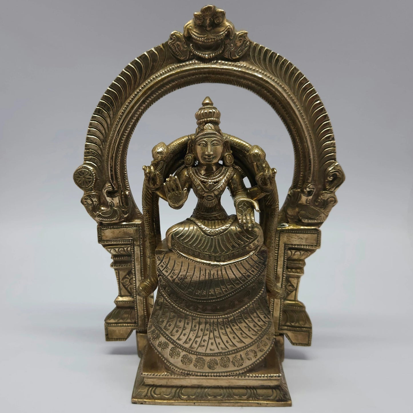 Panchaloha Padmavati Thayar Idol Front View Prabhavali Kirtimukha Swamimalai Handmade