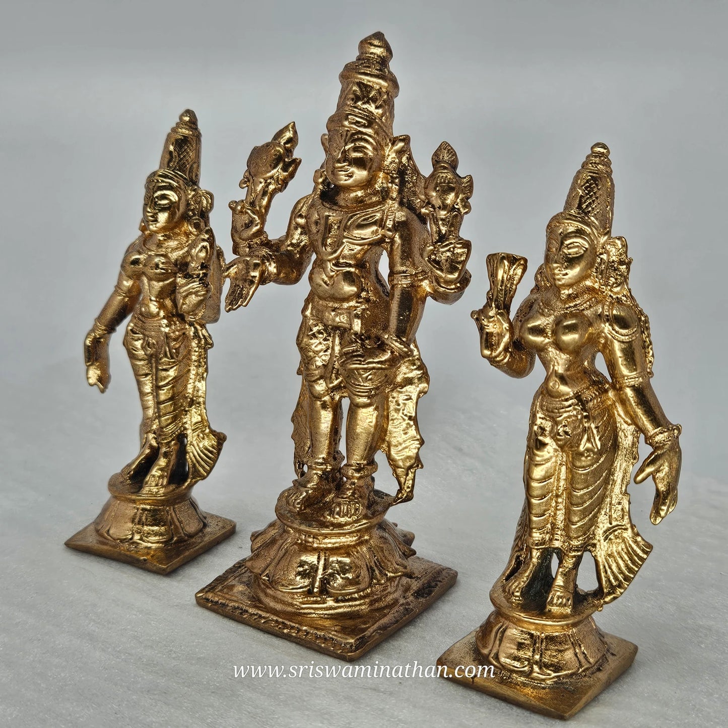 Perumal Sridevi Boodevi Front View - Vishnu with Lakshmi & Bhu Devi - Vaikunta Ekadasi Worship Set
