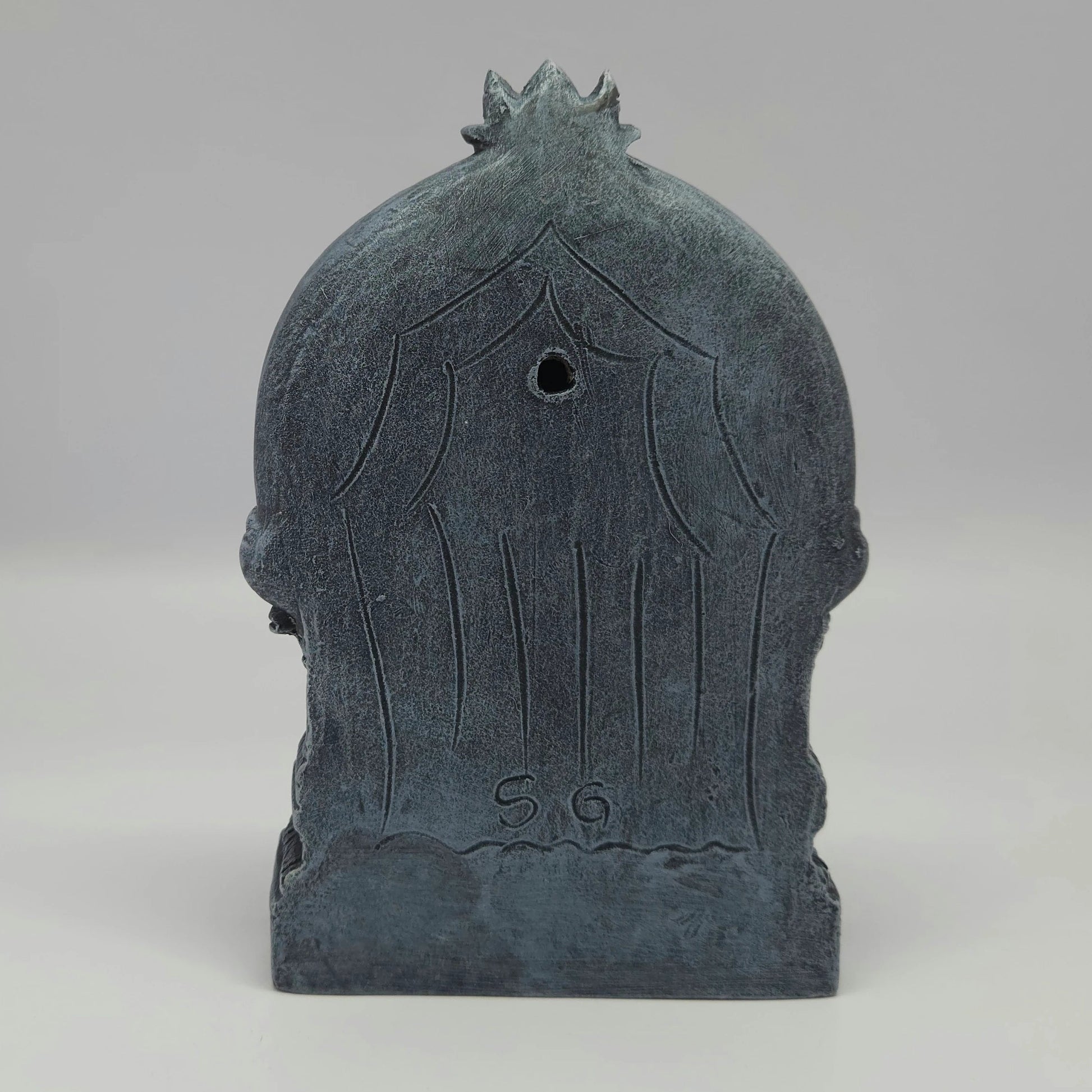 Premium Black stone finish Vinayagar statue 8 inch 19.5cm back view showing solid reverse structural panel of the prabhavali shrine