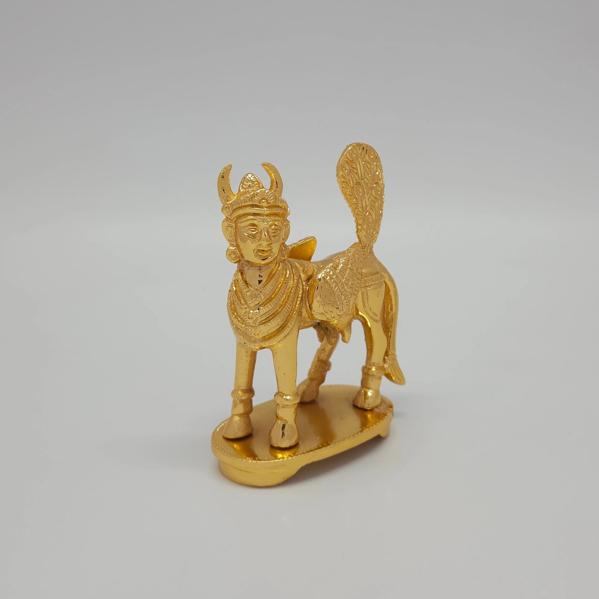 Premium Brass Kamadhenu cow statue wish fulfilling return gift for home grihapravesha