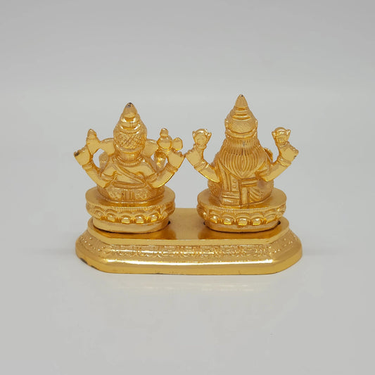 Rear view showcasing the solid back structure of the crowns, the individual lotus base backings, and the flawless mirror-gold luster of the 700g sculpture.