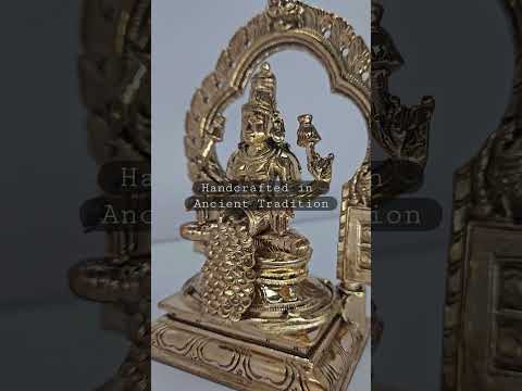 Panchaloga kubera lakshmi statue full view  - Sri Swaminathan