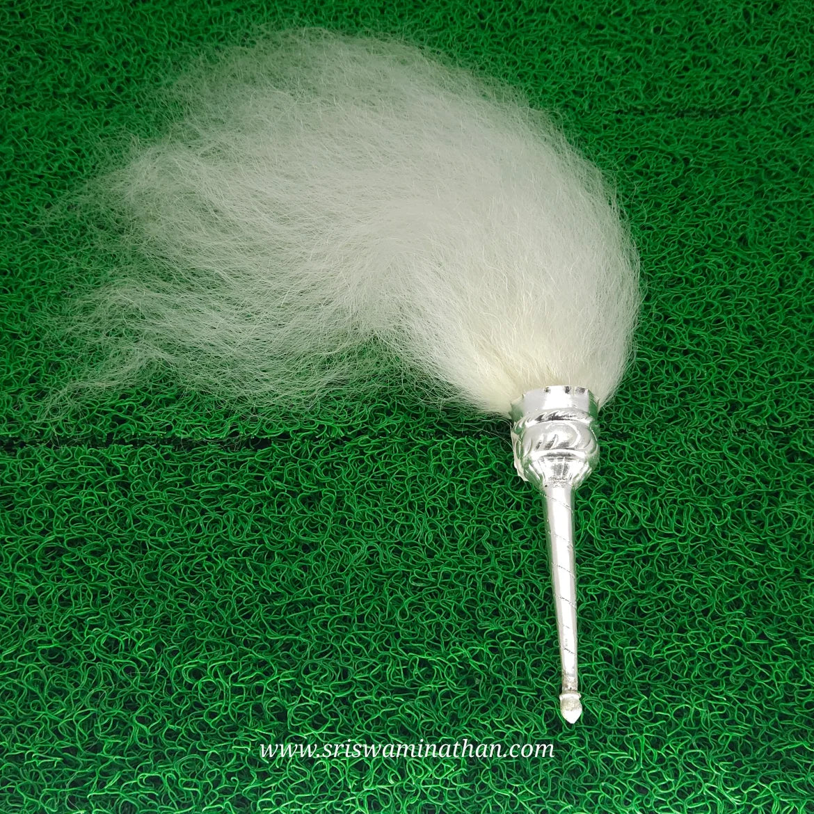 Soft Fibre made look alike of White Yak Hair Traditional Chamaram with Silver-Finish Handle