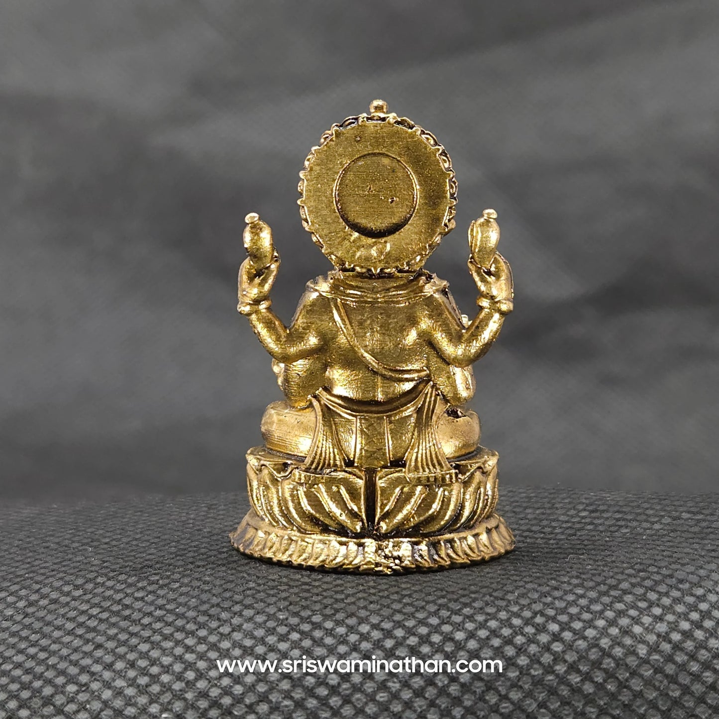 1.75" Vinayagar seated on Elephant head Peedam