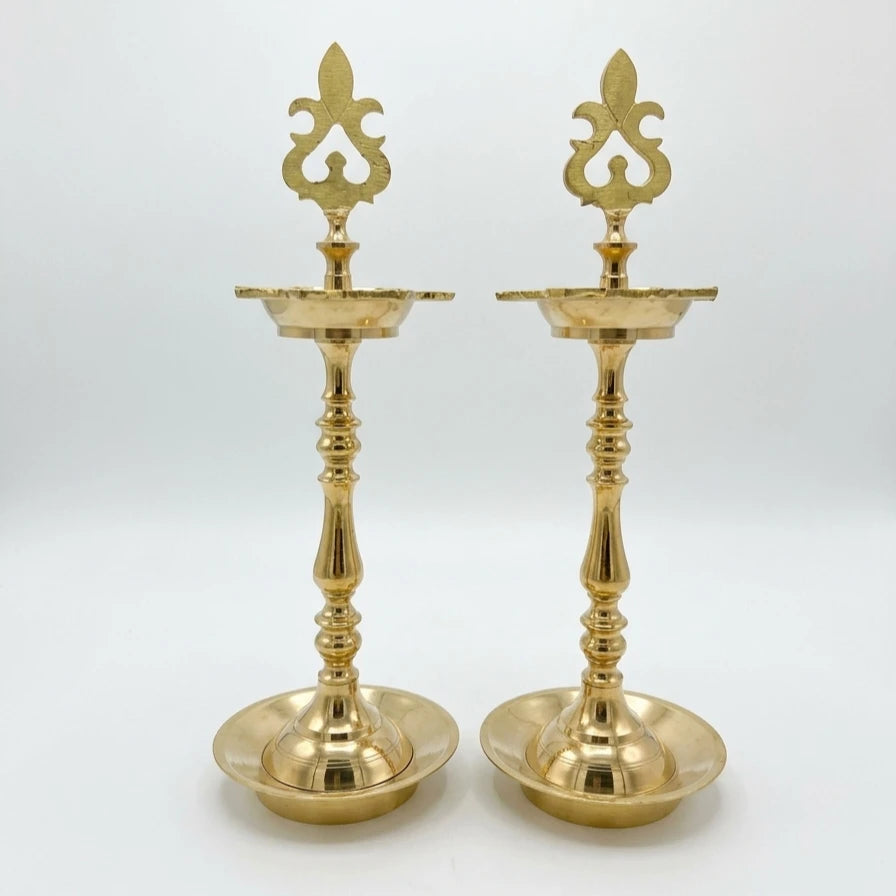 Porai Kutthu Vilakku  – Traditional Brass Oil Lamp for Pooja