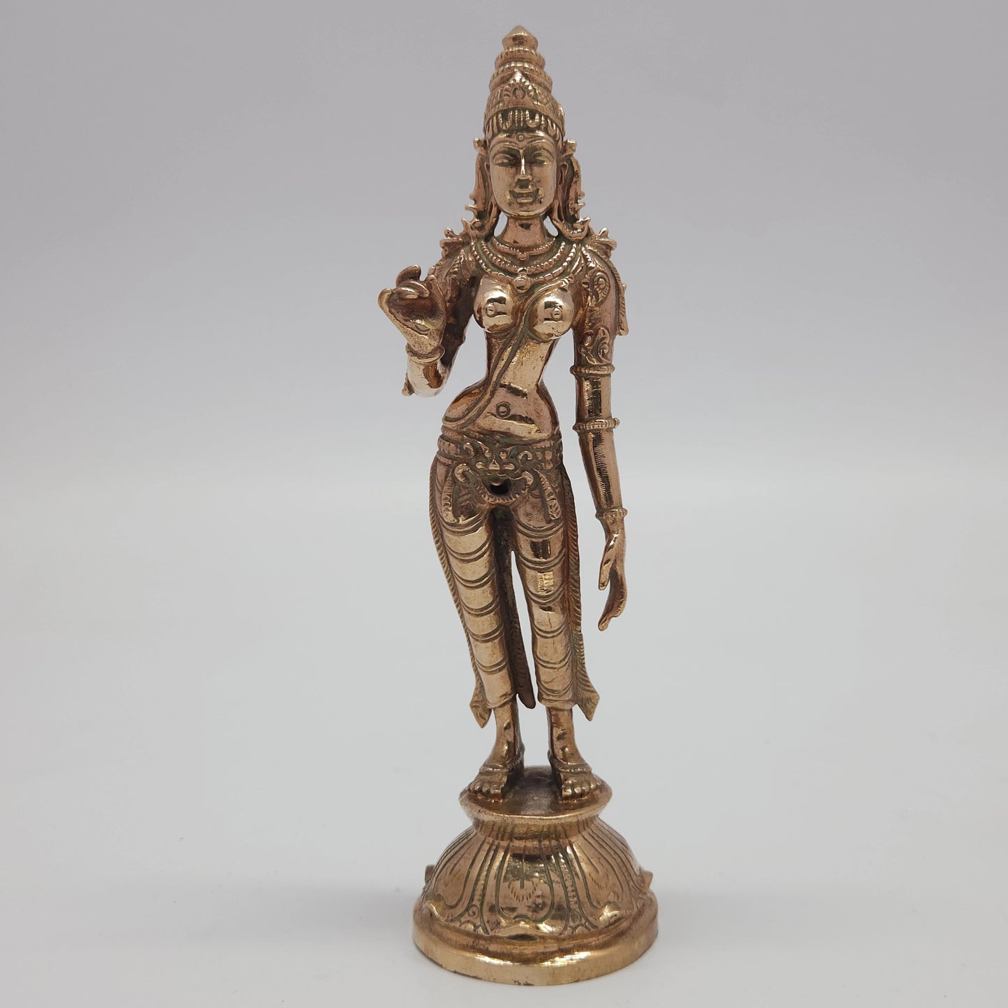 Sri Swaminathan and Co premium handcraft style Panchaloha Sivagami Amman standing statue 15cm height 4.5cm length 250gm weight straight pose front detailed view