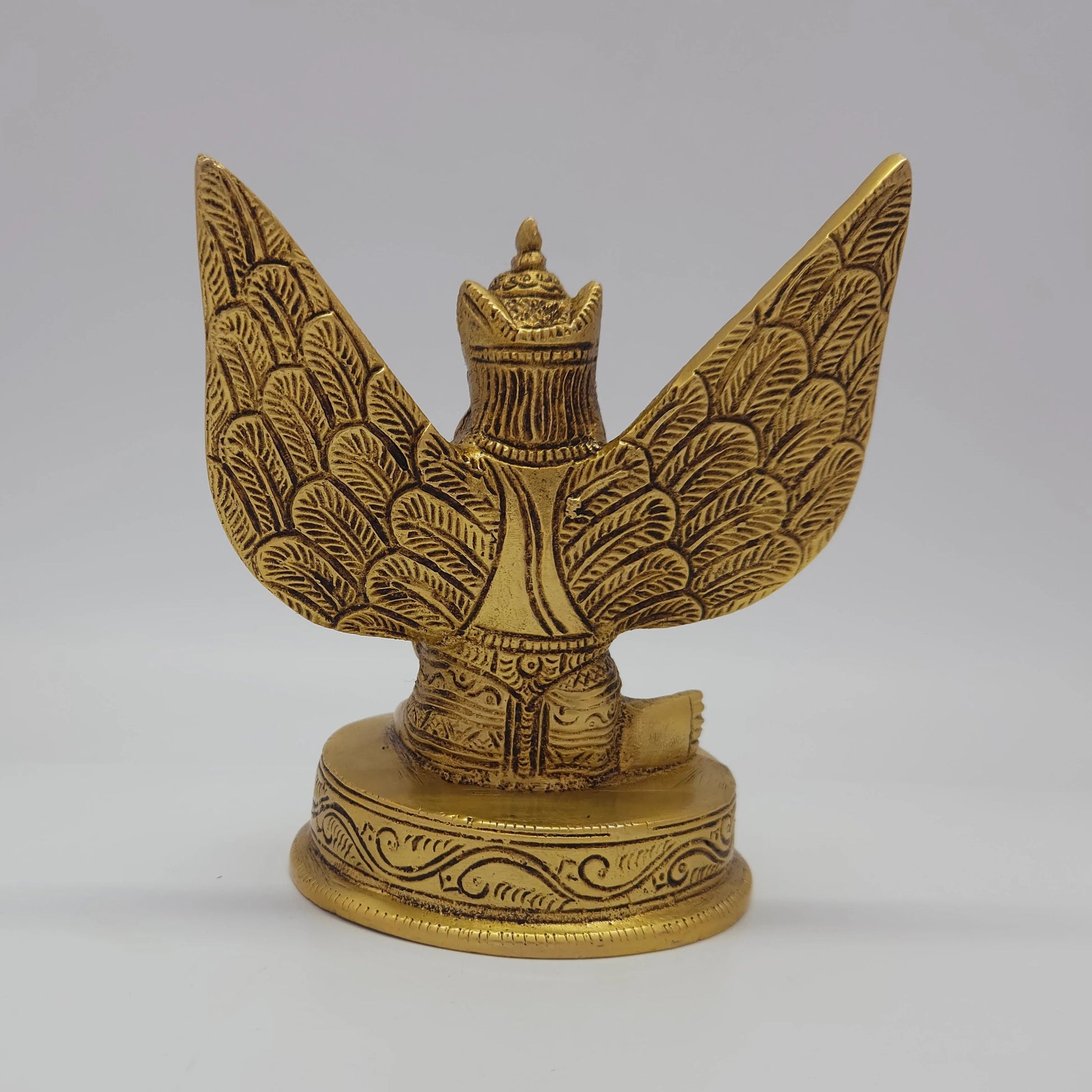 Sri Swaminathan and Co brass Garuda Alwar statue antique finish 1kg weight back pose full rear view showing reverse of fanned out wings and circular ornate pedestal base