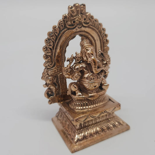 Thiruvatchi Vinayagar Panchaloha Statue Right Angle Peetham Floral Carvings